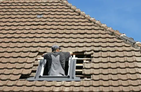Pose de velux - Saint-Jean-Pla-de-Corts